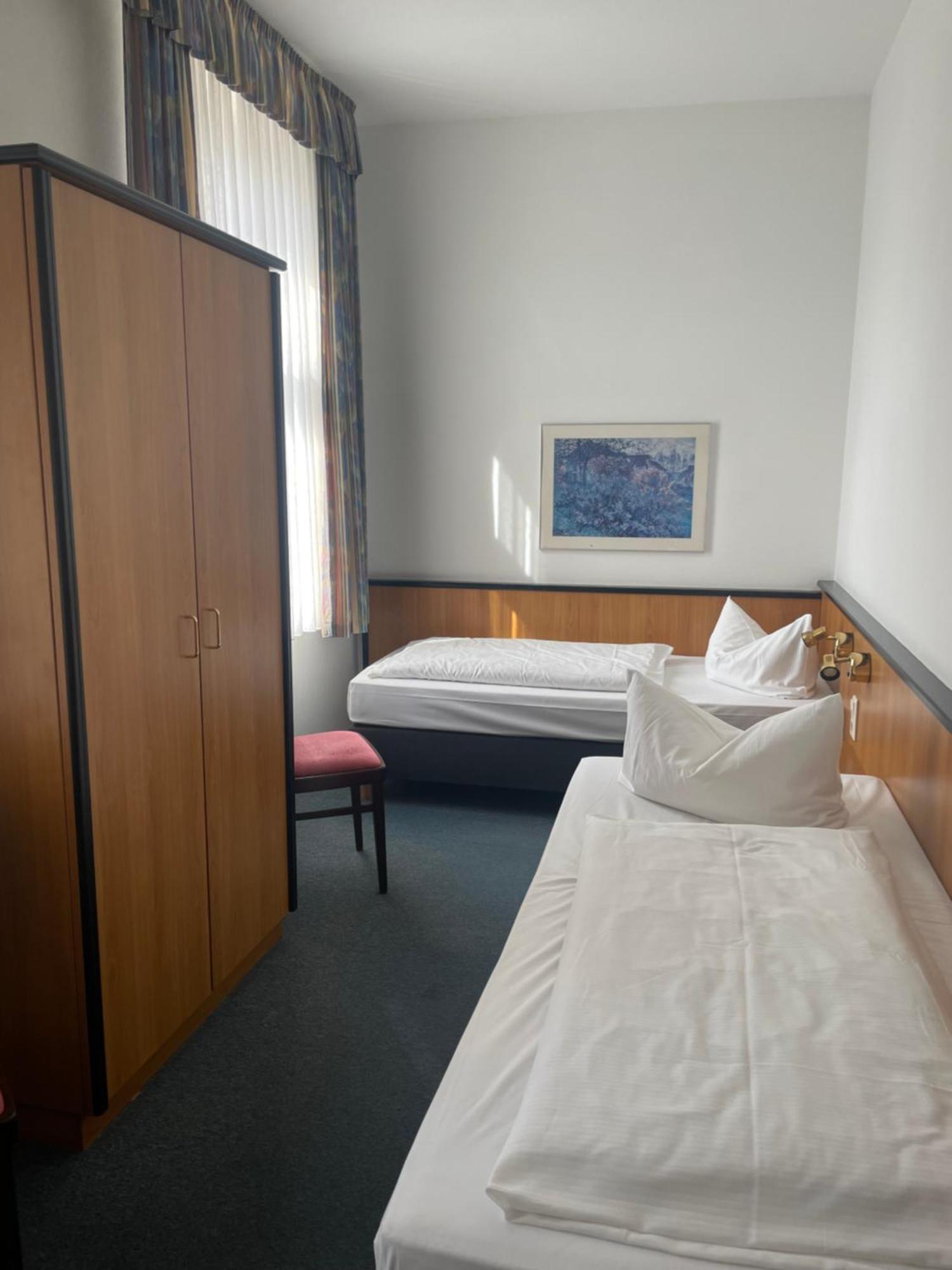 Hotel Krone Arnstadt Phòng bức ảnh