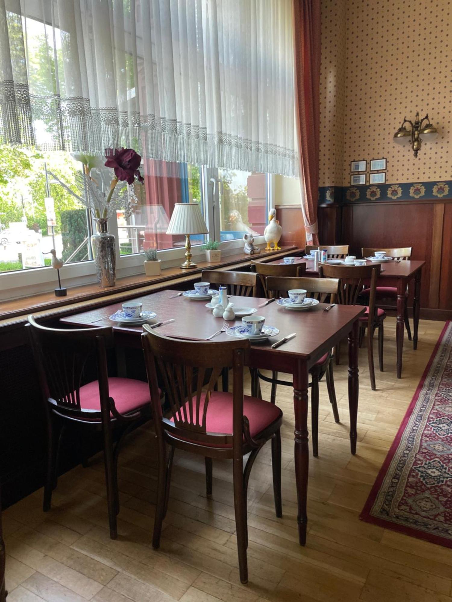 Hotel Krone Arnstadt Ngoại thất bức ảnh